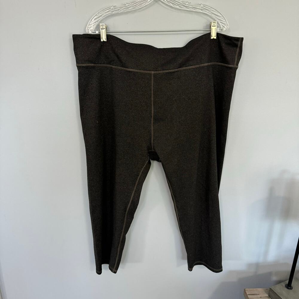 Fabletics Darker Gray Pull On Capri Leggings Size 2X Athleisure Athletic Wear
